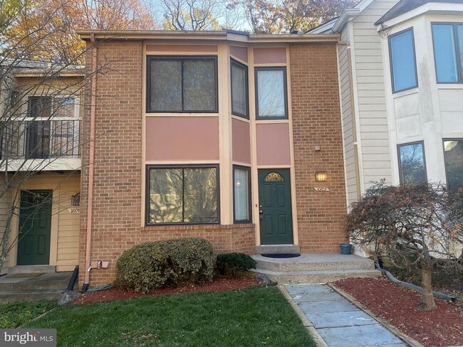 Building Photo - 10703 Mist Haven Terrace