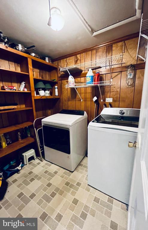 Building Photo - 2510 Whiteford Rd