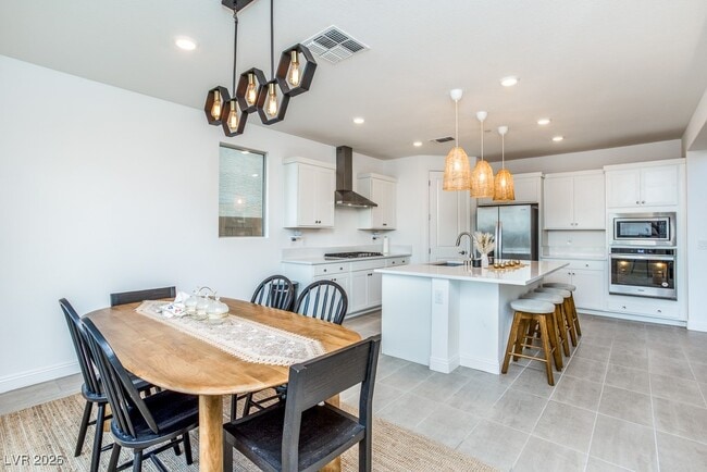 Building Photo - 6504 Castalnova Bend Dr