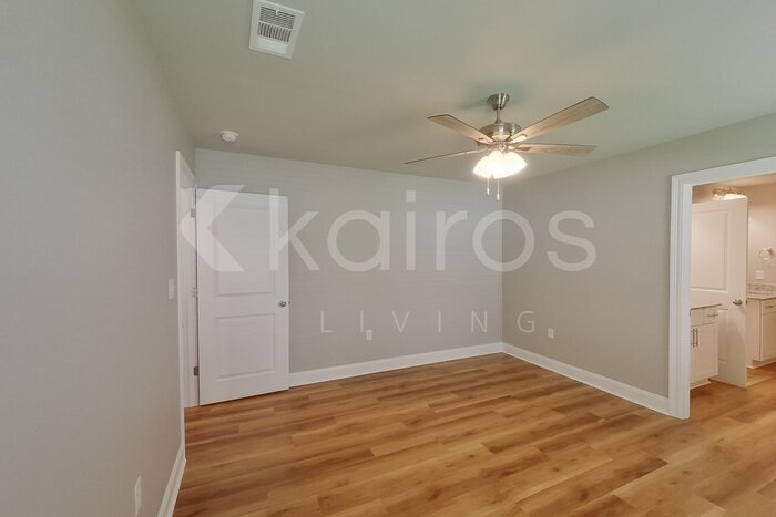 Building Photo - 13772 Willowmore Dr