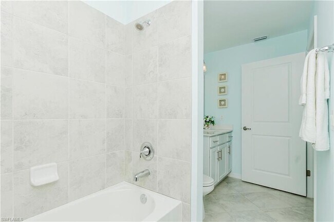 Building Photo - 6058 National Blvd