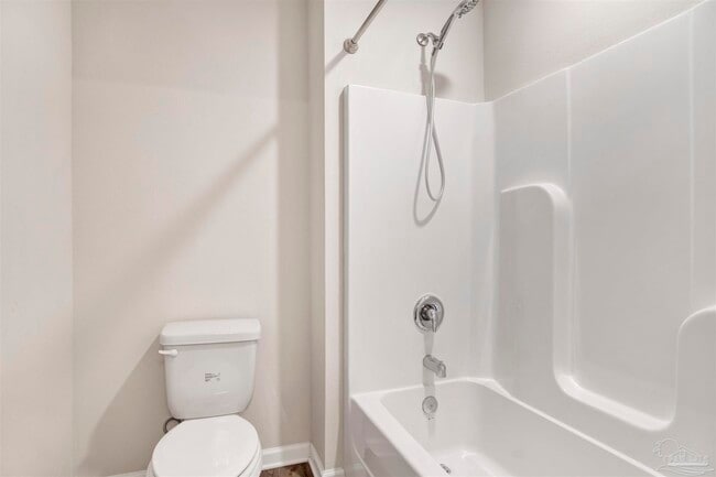 Building Photo - 5249 Peach Dr