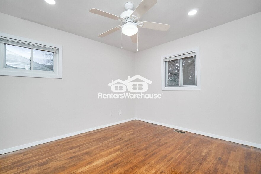 Building Photo - 2204 Helsley Ave