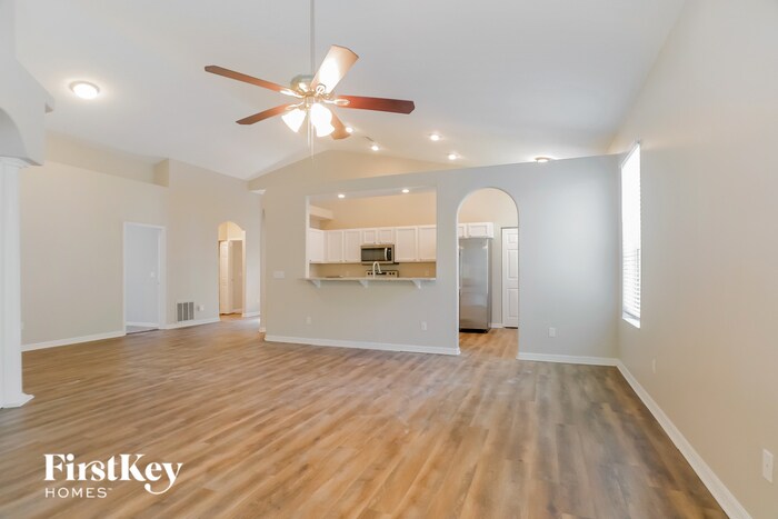 Building Photo - 541 Boxwood Pl