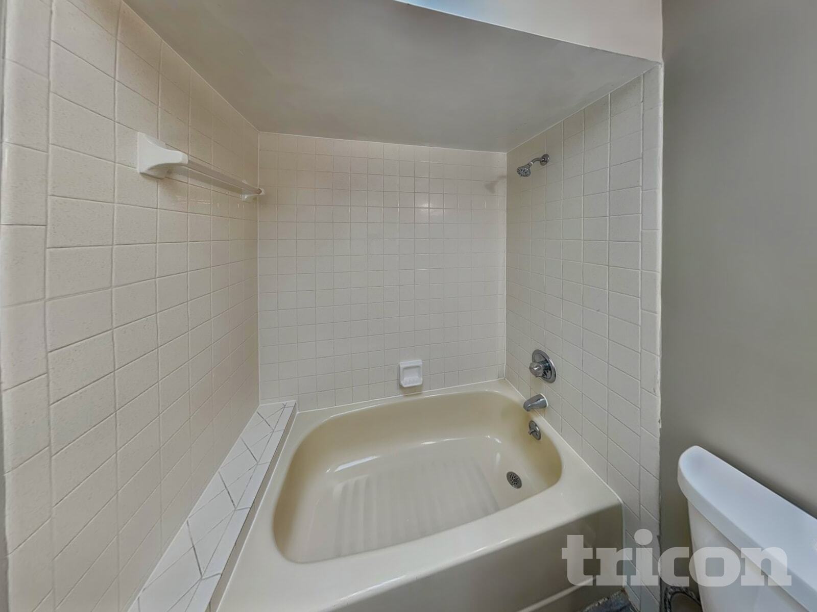 Building Photo - 31 Folson Ln