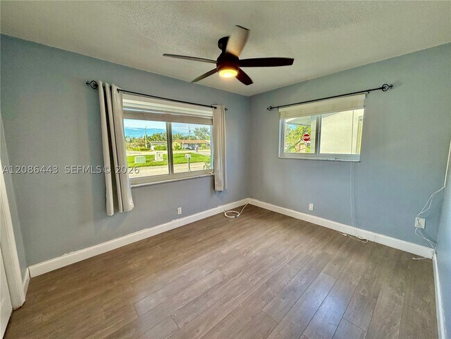 Building Photo - 2702 NW 53rd St