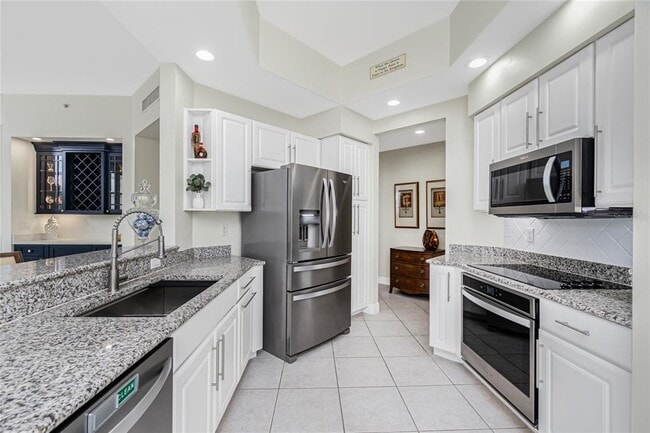 Building Photo - 3313 Sunset Key Cir