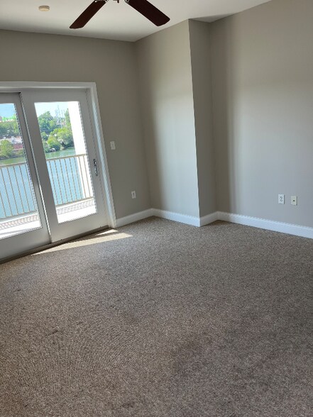 Building Photo - 3001 River Towne Way