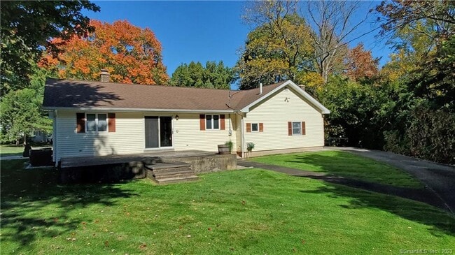 Building Photo - 32 Fernridge Rd