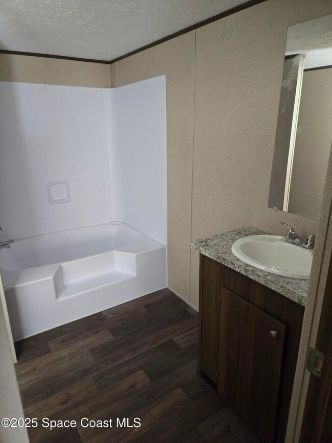 Building Photo - 526 Royal Tern Dr