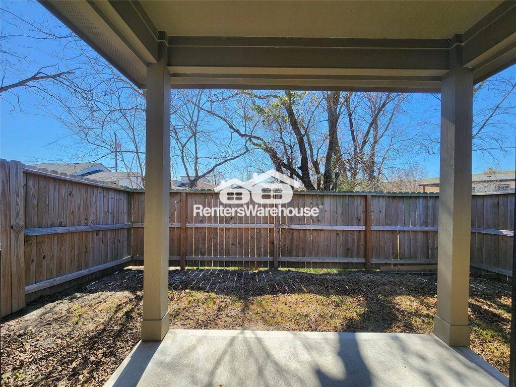 Building Photo - 9710 Tuffly St