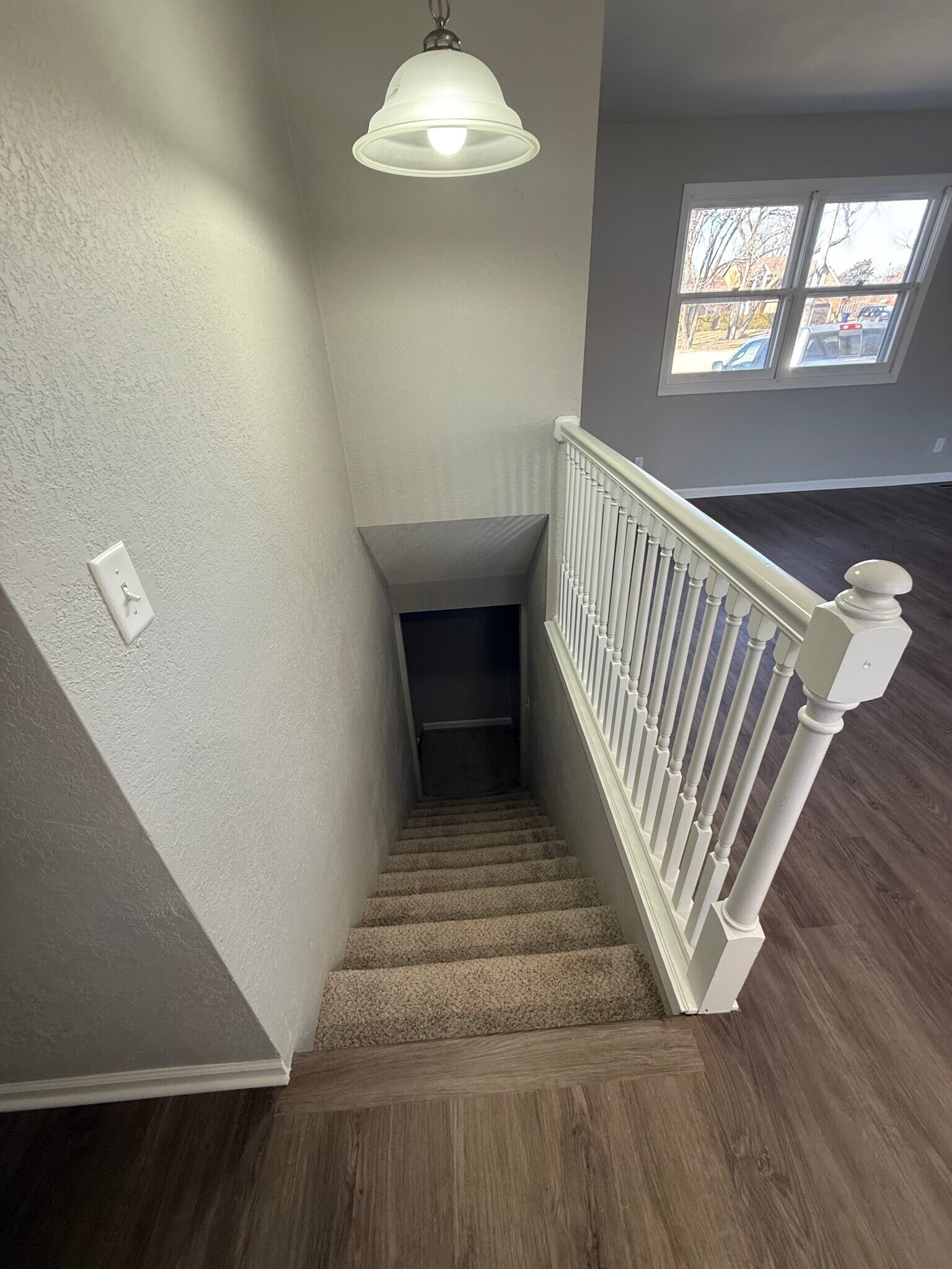 Stairs - 3958 N Edgemoor St