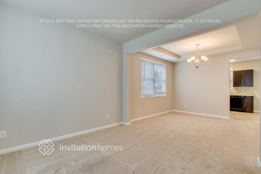 Building Photo - 2240 Bonny Glen Cir