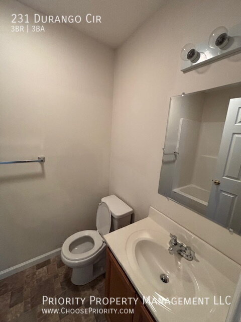 Building Photo - 231 Durango Cir