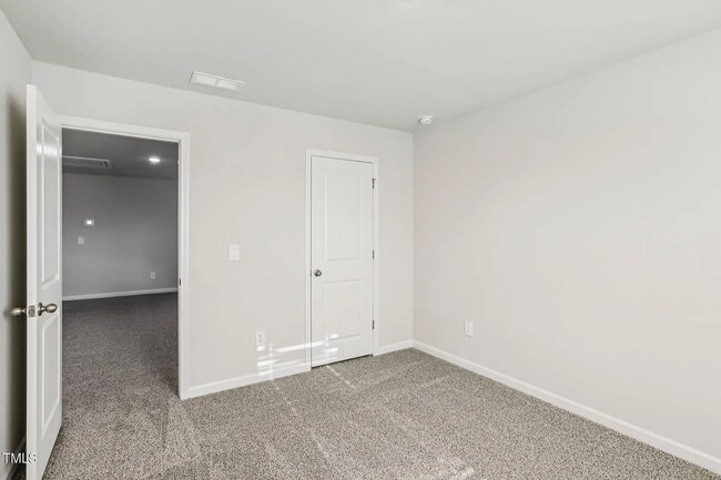 Building Photo - 314 White Birch Ln