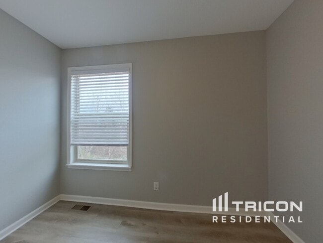 Building Photo - 3812 S Ceylon Way