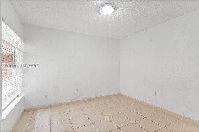 Building Photo - 17500 NW 68th Ave