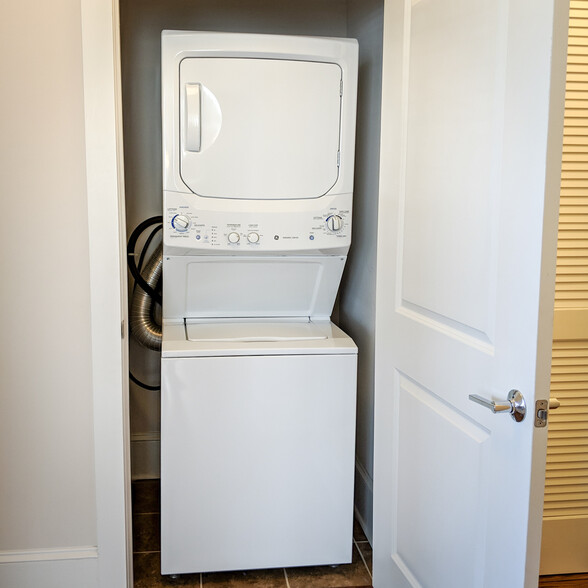 Washer and Dryer in unit - 700 Finsbury St.