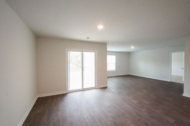 Building Photo - 433 Coconut Dr