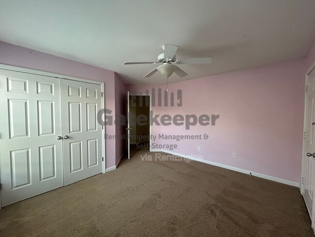 Building Photo - 214 Turnbridge Cir