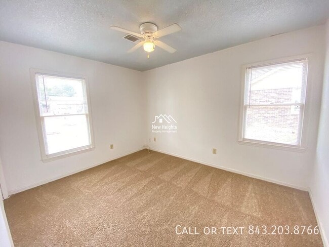 Building Photo - 417 Surfside Dr