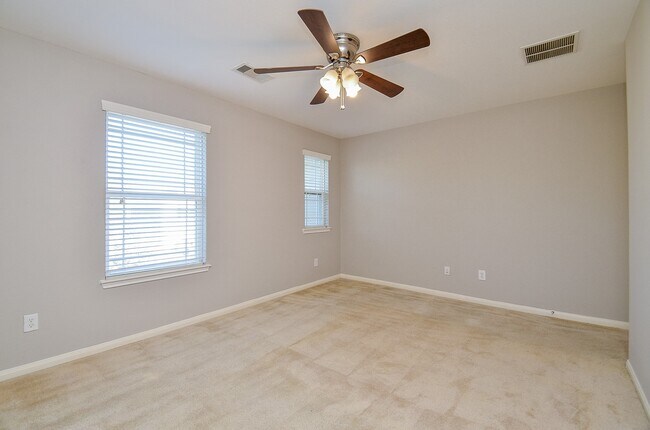 Building Photo - 5528 Gemstone Park Rd