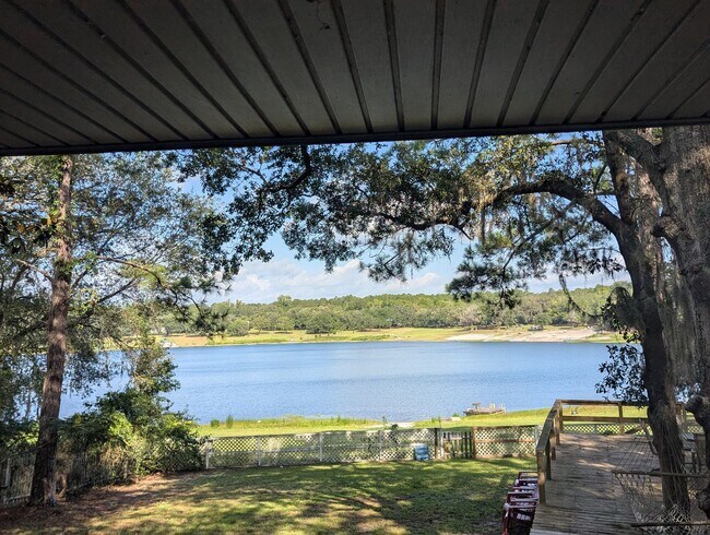 Building Photo - Lakefront Living on Little Lake Geneva – Main Home + Private In-Law Suite!