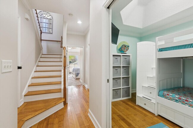 Building Photo - 361 Royal Caribbean Ct
