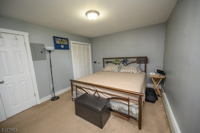 Building Photo - 82 Pacific Ave