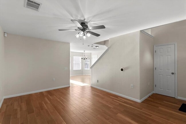 Building Photo - 6001 Perlita Dr