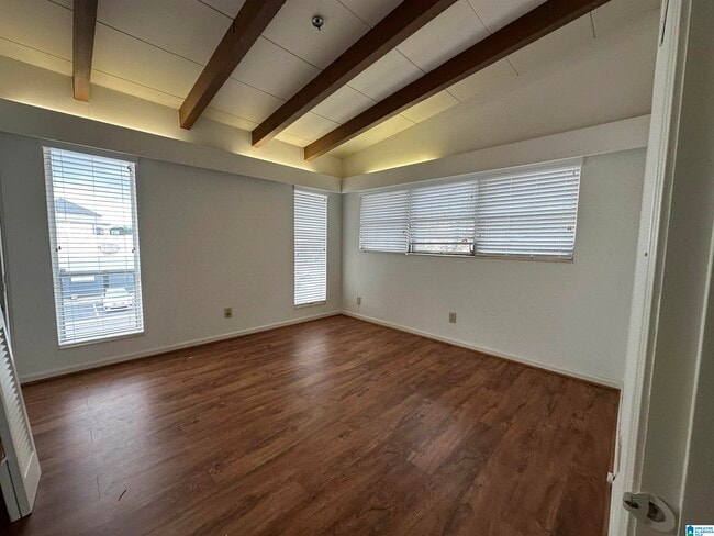 Building Photo - 1834 MONTCLAIR LANE C