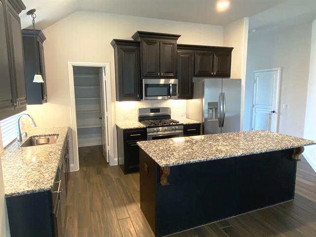 Building Photo - 1612 Emma Pearl Ln