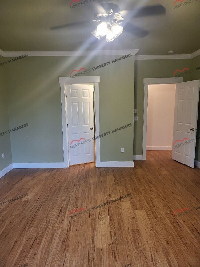 Building Photo - STATUS: AVAILABLE | R55 | $2495