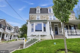 Building Photo - 1053 Easton Rd