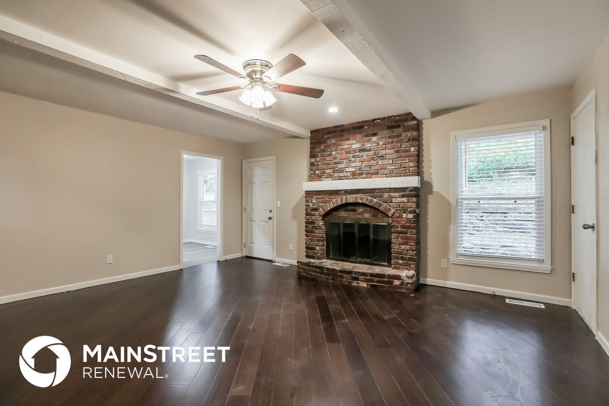 Building Photo - 517 N Clayview Dr