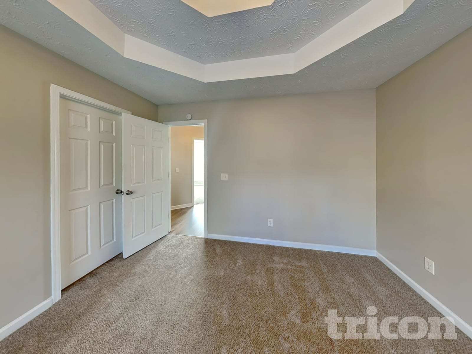 Building Photo - 6030 Savannah Dr