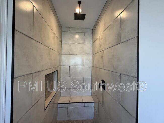 Building Photo - 1530 Jose Ave