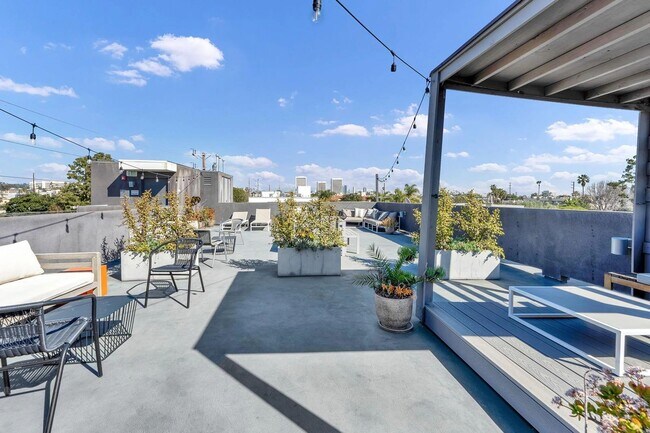 Building Photo - 11776 Idaho Avenue,
