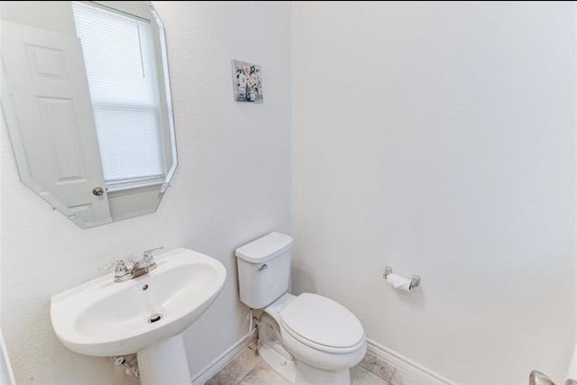 Building Photo - 321 Wild Onion Ln