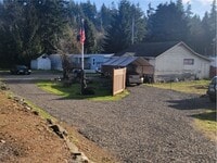 Building Photo - 3000 Northlake Way NW