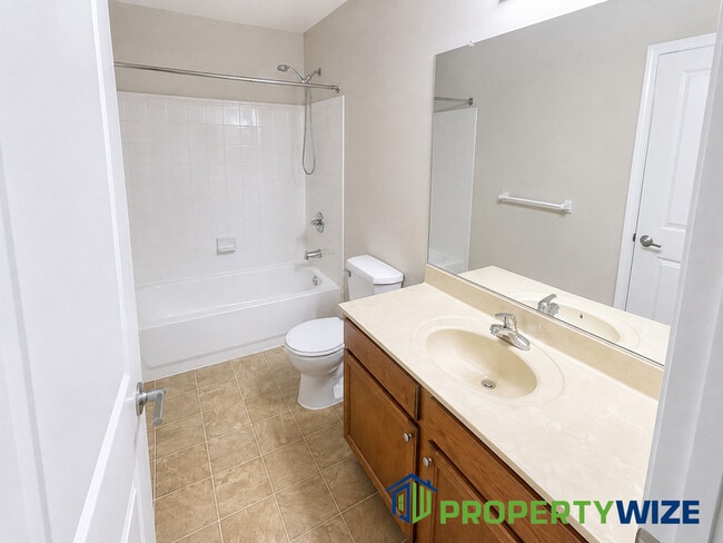 Building Photo - 4128 Orchard Ridge Blvd