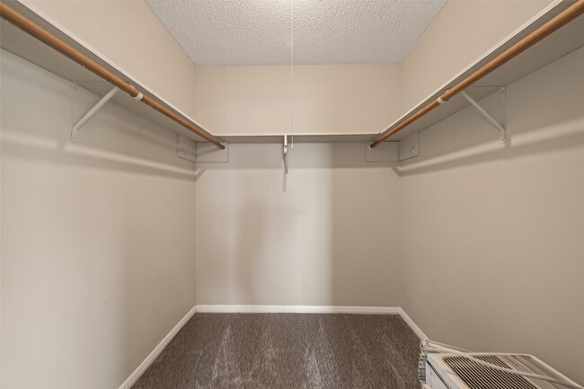 Building Photo - 13309 Milo Dr