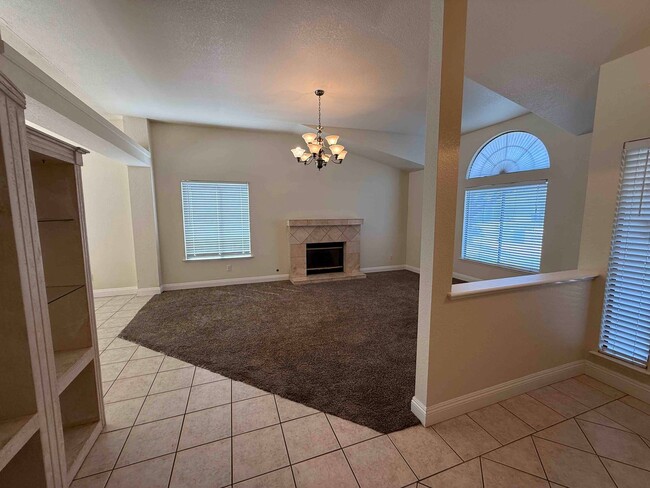 Building Photo - 3 Bed Antelope Home Close to Schools