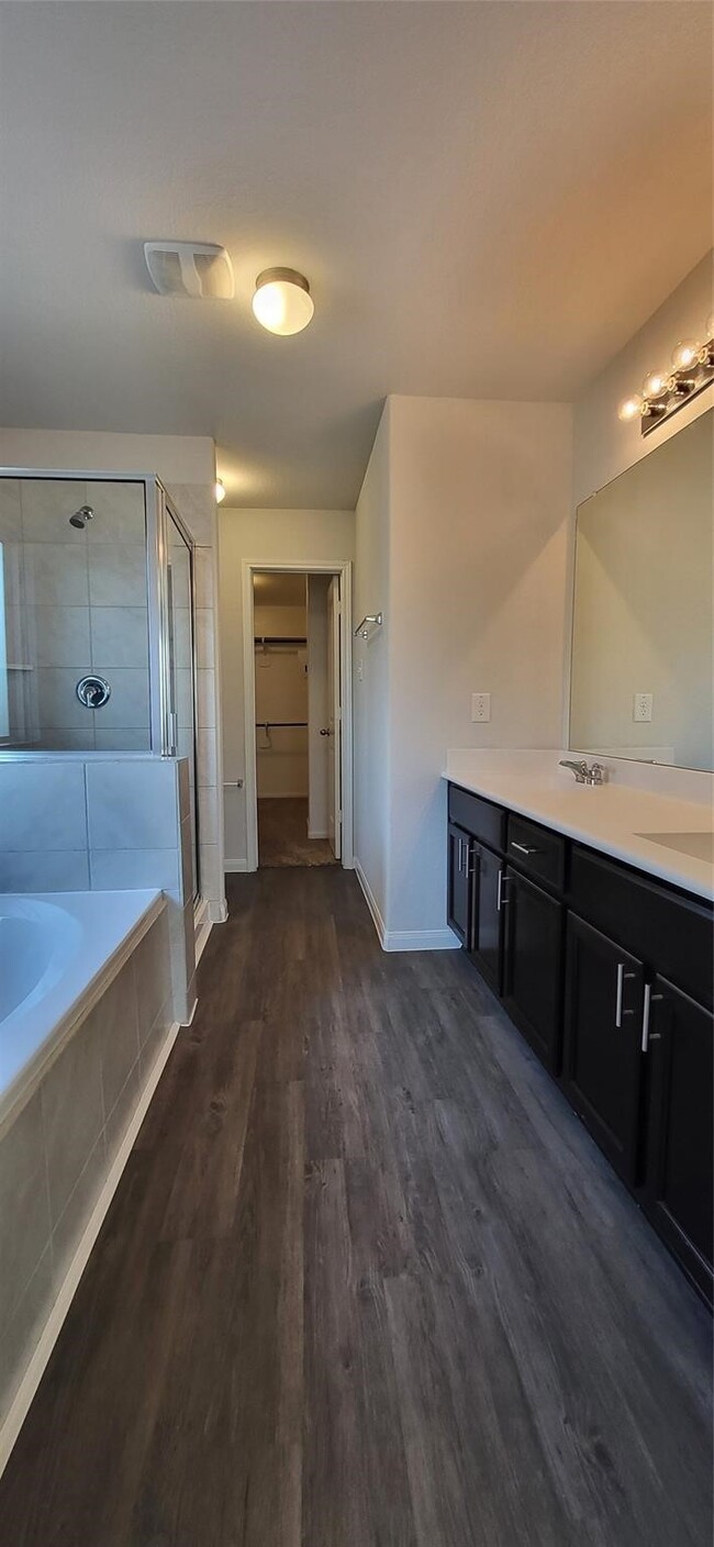 Building Photo - 18703 Cooper Ravine Wy