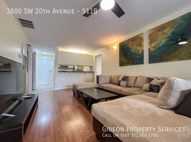 Building Photo - 3800 SW 20th Ave