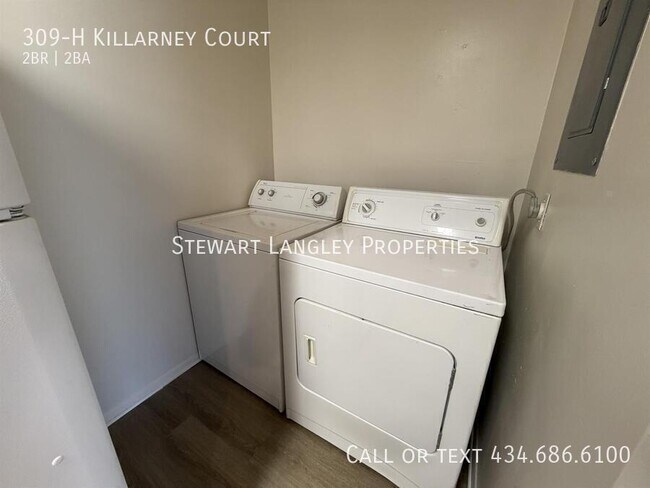 Building Photo - 309-H Killarney Court-