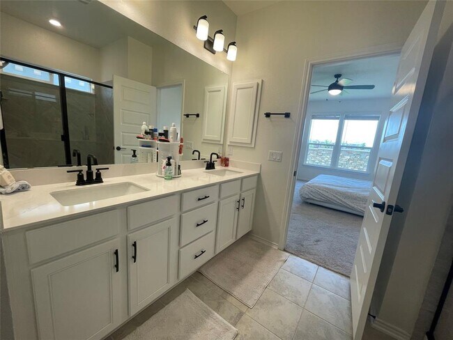 Building Photo - 3768 Forino Dr