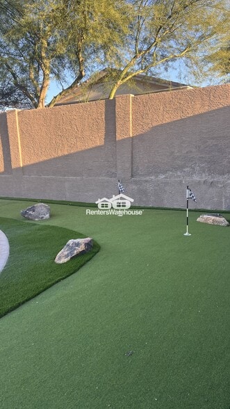 Building Photo - 18391 W Western Star Blvd