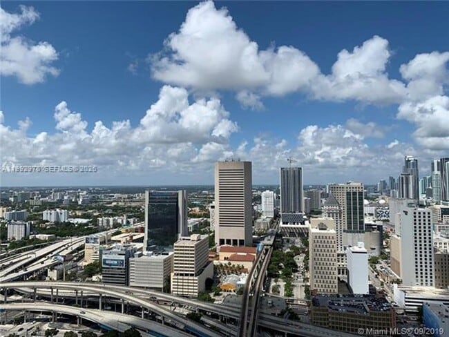 Building Photo - 90 SW 3rd St