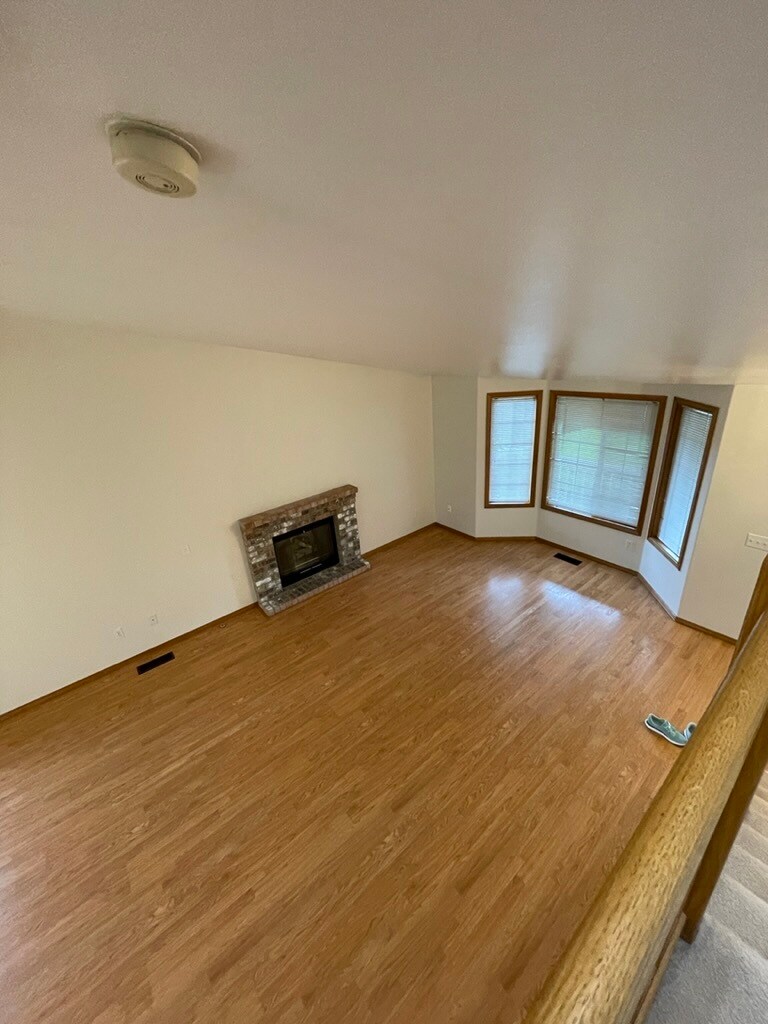 Main Living Space - 3921 Magrath Rd